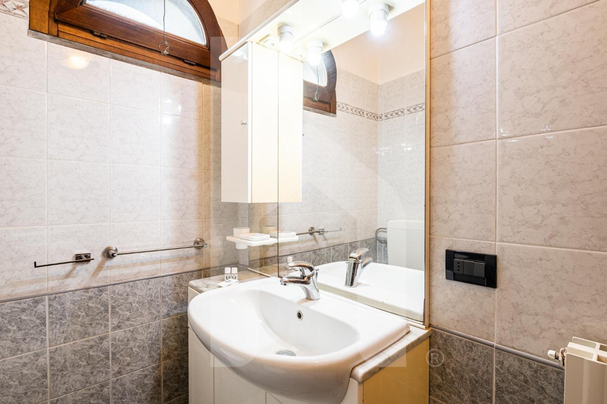 Homiday - Tuscany House - Parcheggio E Giardino Privato Pisa Luaran gambar